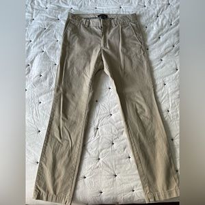 Banana Republic Aiden Chino